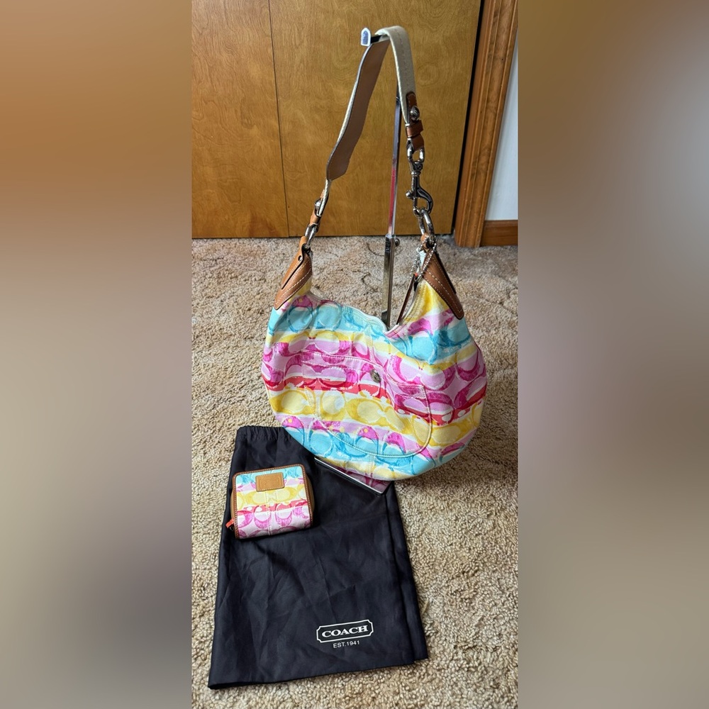 EUC, Coach Hampton Watercolor Scribble Hobo Bag, Wallet & Dust Bag